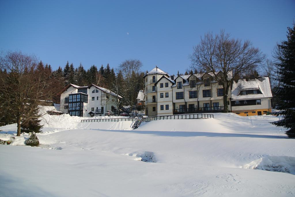 Gastinger Hotel-Restaurant Schmiedefeld am Rennsteig Exteriér fotografie
